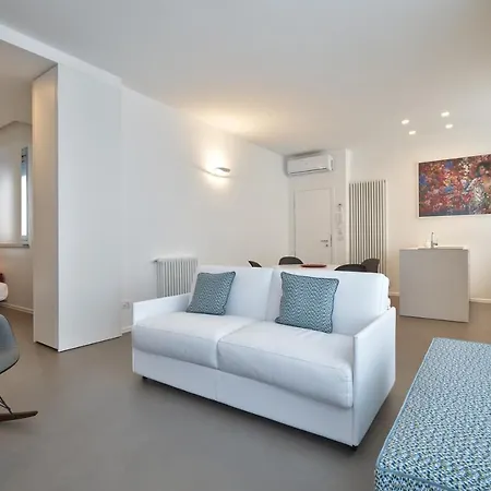 Апартаменты Del Corso Капо-д'Орландо